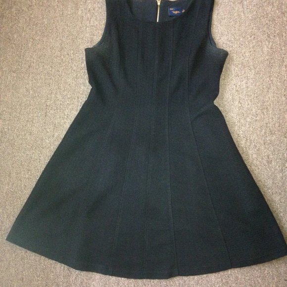 Just...Taylor Dresses & Skirts - Just Taylor Dress Size 14